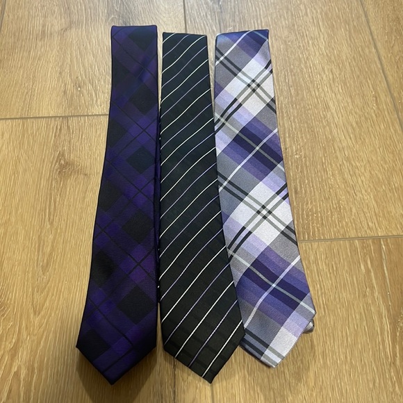Bundle of 3 ties - Picture 1 of 5